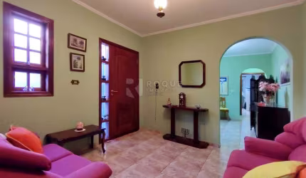 Casa Residencial à venda no bairro Parque Hippolyto