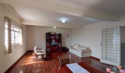 Casa Residencial à venda no bairro Vila Camargo
