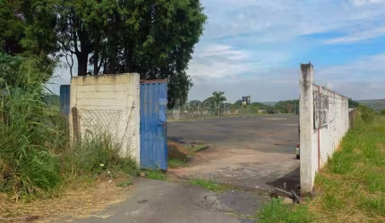 Terreno para aluguel no bairro Graminha