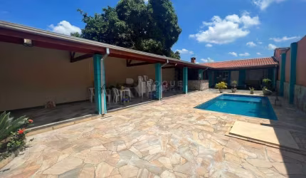 Casa Residencial à venda no bairro Jardim Alvorada