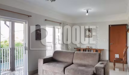 Salão comercial com casa residencial
