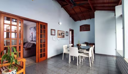Casa Comercial à venda no bairro Jardim São Simão