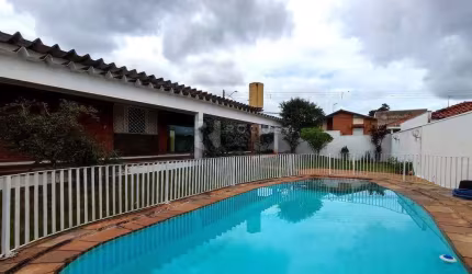 Casa Residencial à venda no bairro Vila São João