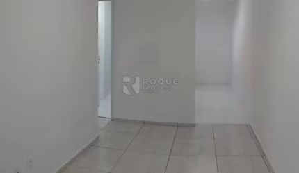 Apartamento à venda no bairro Parque Hippolyto