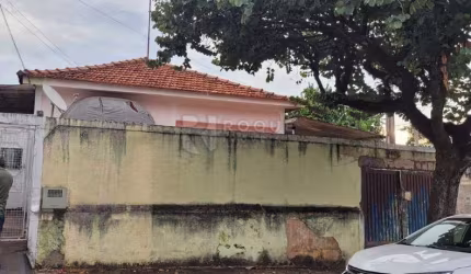 Casa Residencial à venda no bairro Centro