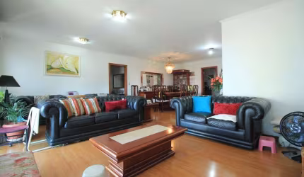 Apartamento à venda no bairro Centro