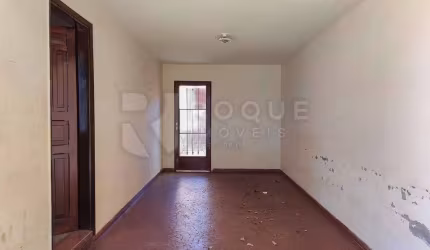 Casa Residencial à venda no bairro CENTRO