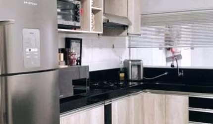 Linda e ampla casa com 105 m² disponível para venda. Aceita financiamento.