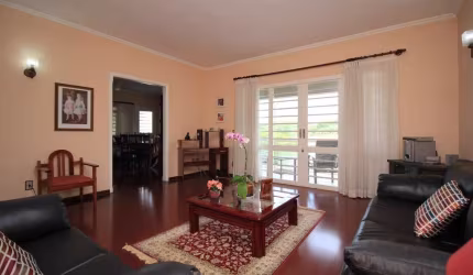Casa Residencial à venda no bairro Jardim Mercedes