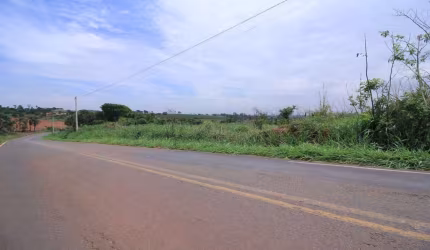 Área à venda no bairro Bairro dos Pires
