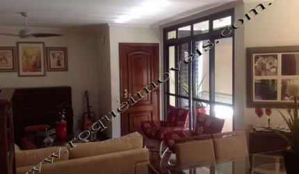 Apartamento à venda no bairro Centro