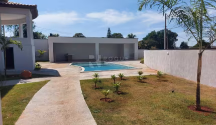 Casa em condomínio à venda no bairro Residencial Florisa