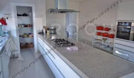 Casa em condomínio à venda no bairro Portal de São Clemente
