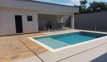 Casa em condomínio à venda no bairro Residencial Florisa