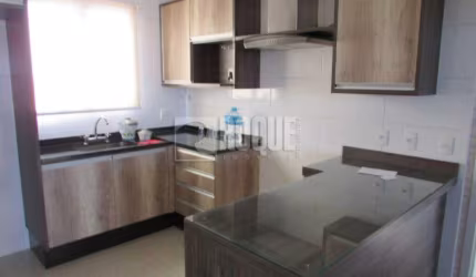 Apartamento à venda no bairro Jardim Residencial Francisco Cruãnes