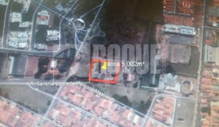 Área à venda no bairro Jardim da Graminha