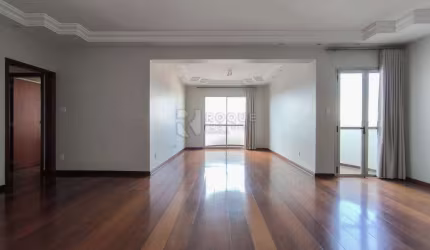 Apartamento à venda no bairro Centro