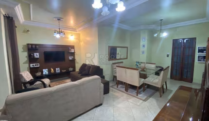 Casa Residencial à venda no bairro Jardim Rossi