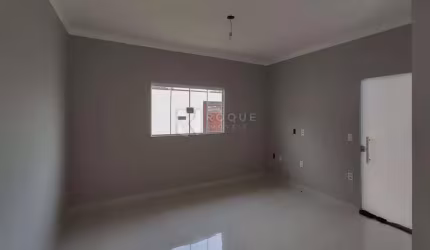 Casa à Venda – 3 Dormitórios, Espaços Amplos e Excelente Custo-Benefício
