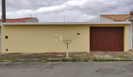 Casa Residencial para aluguel no bairro Jardim Rosa Marrafon Lucas