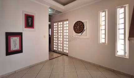 Casa Residencial à Venda – 2 Dormitórios | Suíte | Rancho Gourmet com Hidromassagem | Escritório | 2 Vagas