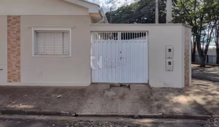 Casa Residencial para aluguel no bairro Jardim Santa Luiza
