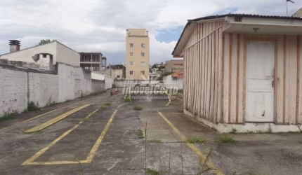 Terreno à venda na Rua Dona Eleusina Plaisant, Santa Quitéria, Curitiba por R$ 1.140.000