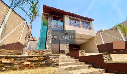 Casa à venda, 3 quartos, 1 suíte, 4 vagas, Estância Silveira - Contagem/MG