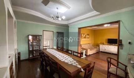 Casa à venda, 3 quartos, 2 suítes, 3 vagas, Camargos - Belo Horizonte/MG