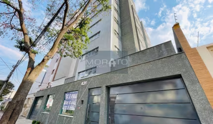 Apartamento de 02 quartos com suíte em excelente localização no Bairro Cabral