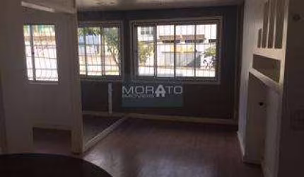 Apartamento Duplex com 4 quartos sendo 1 suíte com 1 vaga de garagem no bairro Cabral.