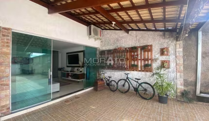 Casa com excelente acabamento no Jardim Laguna , 3 quartos, 2 suítes,8 vagas