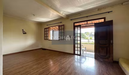 Casas Geminadas 2 ou 3 Quartos, 2 Vagas no Bairro Bandeirantes