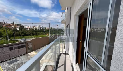 Apartamento de 02 quartos com suíte e varanda em excelente localização no Bairro Xangri-lá