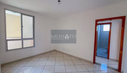 Apartamento com 02 Quartos, 02 Vagas, Elevador no Bairro Arvoredo II - Contagem MG