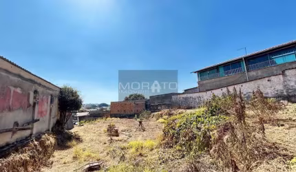 Excelente Oportunidade! Dois Lotes metragem total de 855m² no Bairro Glória