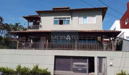 excelente casa de 3 andares no Céu Azul garagem pra 4 carros e casa com aquecimento solar