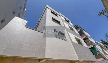 Área privativa com 3 quartos 2 vagas com elevador no bairro Dona Clara.