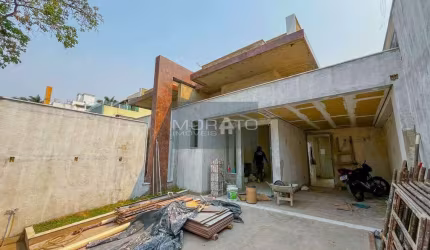 Casa com 3 quartos, 3 vagas no bairro no bairro Copacabana