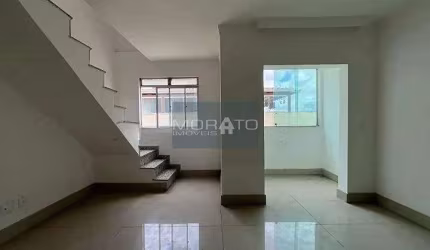 Área Privativa 1 Qarto, 3 Vagas de Garagem no Bairro Linda Vista