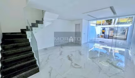 Casa Geminada 3 Quartos, 1 Suíte, 4 Vagas Bairro Santa Mônica