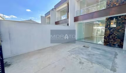 Casa Geminada 3 Quartos, 1 Suíte, 4 Vagas Bairro Santa Mônica