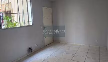 Apartamento de 2 quartos 1 vaga na região do Cabral.