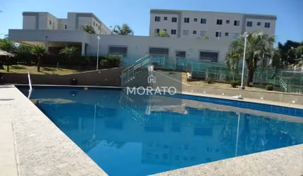 Apartamento de 2 quartos em condomínio fechado com lazer com piscina região do Cabral