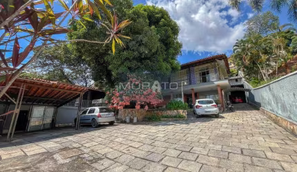 Casa com 4 quartos, 10 vagas de garagem no bairro Bandeirantes Pampulha.
