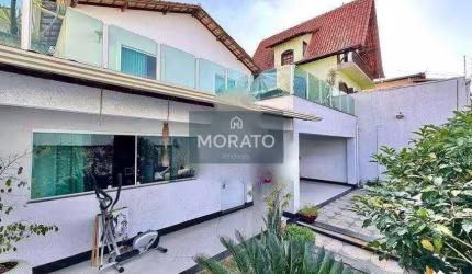 Casa 4 Quartos à Venda, Suíte, 4 Vagas de garagem no Bairro Planalto