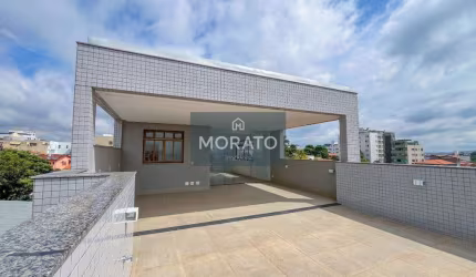 Cobertura com 4 quartos sendo 4 suítes com 4 vagas no bairro Santa Rosa.