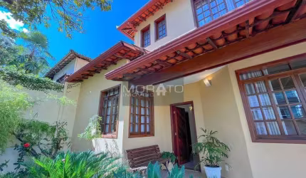 Casa 3 quartos, 1 suíte, 4 vagas, Castelo - Belo Horizonte/MG