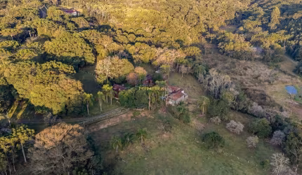 Chácara em Campina Grande do Sul - PR