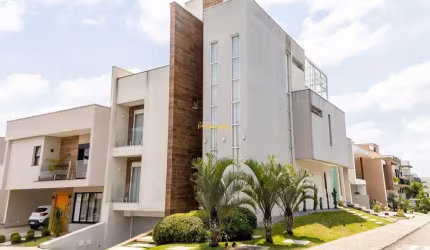 Casa em Condomínio mobiliada - no Uberaba